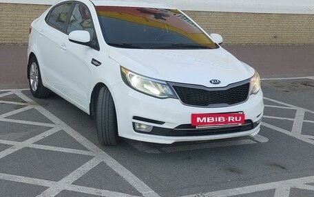 KIA Rio III рестайлинг, 2016 год, 950 000 рублей, 4 фотография