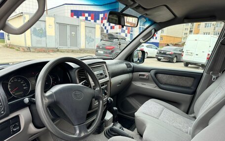 Toyota Land Cruiser 100 рестайлинг 2, 2004 год, 2 849 000 рублей, 21 фотография