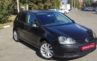 Volkswagen Golf V, 2004 год, 460 000 рублей, 1 фотография