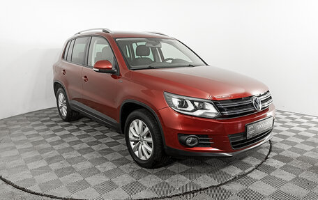 Volkswagen Tiguan I, 2016 год, 2 242 000 рублей, 3 фотография