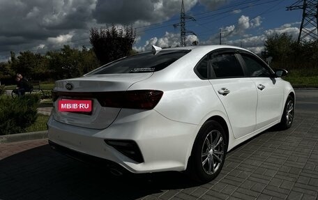 KIA Cerato IV, 2021 год, 2 600 000 рублей, 5 фотография