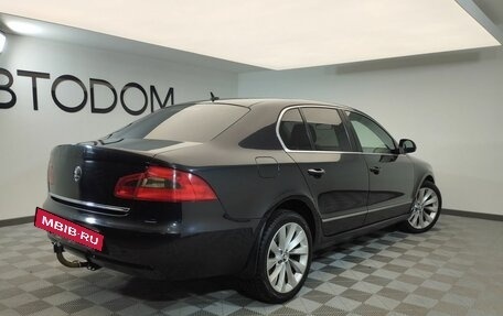 Skoda Superb III рестайлинг, 2012 год, 997 000 рублей, 4 фотография