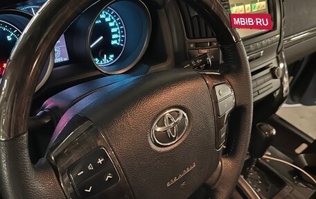 Toyota Land Cruiser 200, 2010 год, 3 800 000 рублей, 1 фотография