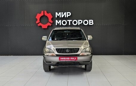 Toyota Harrier, 1999 год, 830 000 рублей, 3 фотография