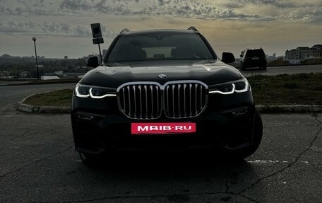 BMW X7, 2021 год, 12 499 000 рублей, 2 фотография