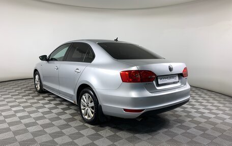 Volkswagen Jetta VI, 2013 год, 1 020 000 рублей, 7 фотография