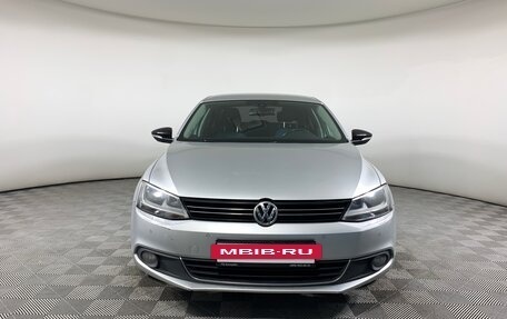 Volkswagen Jetta VI, 2013 год, 1 020 000 рублей, 2 фотография