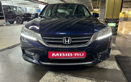 Honda Accord IX рестайлинг, 2013 год, 1 630 000 рублей, 5 фотография