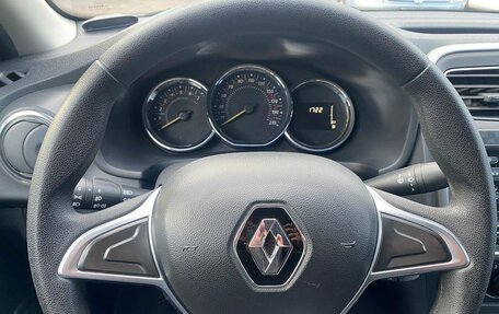 Renault Logan II, 2019 год, 1 219 000 рублей, 9 фотография