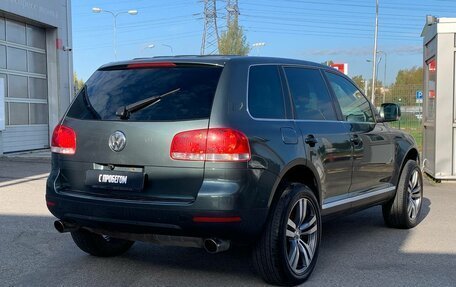 Volkswagen Touareg III, 2004 год, 690 000 рублей, 6 фотография