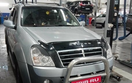 SsangYong Rexton III, 2007 год, 950 000 рублей, 2 фотография