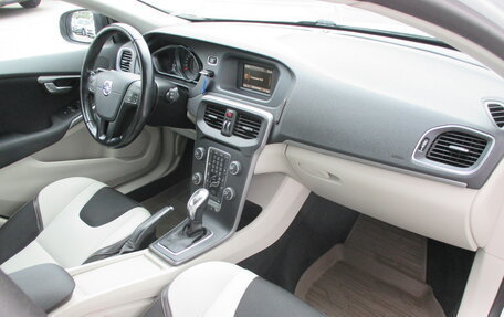 Volvo V40 Cross Country I, 2013 год, 1 479 000 рублей, 10 фотография