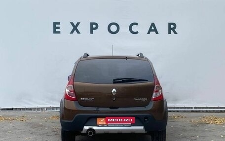 Renault Sandero I, 2013 год, 880 000 рублей, 4 фотография