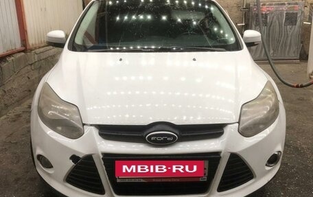 Ford Focus III, 2013 год, 650 000 рублей, 2 фотография