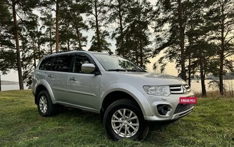 Mitsubishi Pajero Sport II рестайлинг, 2014 год, 1 900 000 рублей, 14 фотография