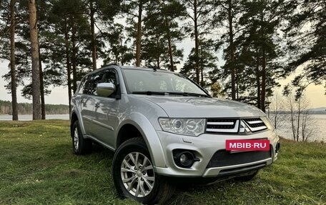 Mitsubishi Pajero Sport II рестайлинг, 2014 год, 1 900 000 рублей, 13 фотография