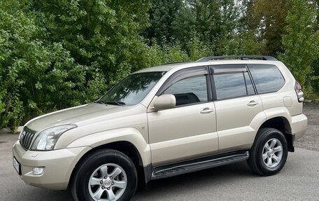 Toyota Land Cruiser Prado 120 рестайлинг, 2007 год, 2 450 000 рублей, 2 фотография