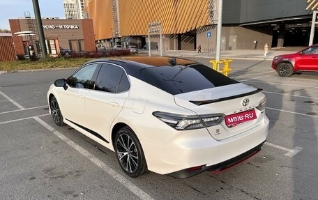 Toyota Camry, 2020 год, 3 550 000 рублей, 1 фотография