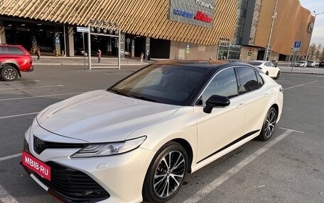 Toyota Camry, 2020 год, 3 550 000 рублей, 4 фотография