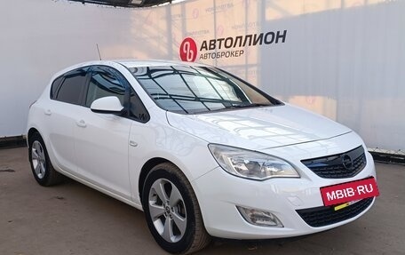 Opel Astra J, 2011 год, 699 000 рублей, 7 фотография