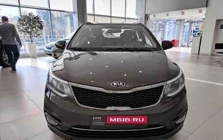 KIA Rio III рестайлинг, 2017 год, 1 357 000 рублей, 2 фотография