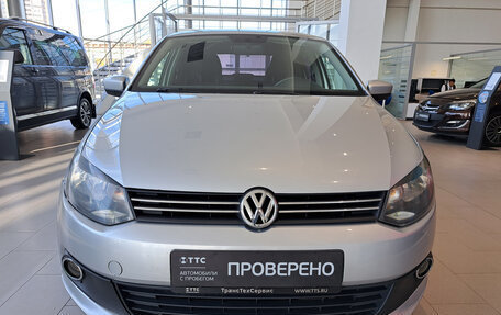 Volkswagen Polo VI (EU Market), 2013 год, 732 000 рублей, 2 фотография