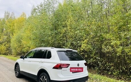 Volkswagen Tiguan II, 2019 год, 2 800 000 рублей, 5 фотография