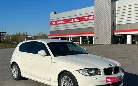 BMW 1 серия, 2011 год, 950 000 рублей, 9 фотография