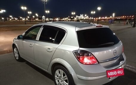 Opel Astra H, 2011 год, 600 000 рублей, 10 фотография