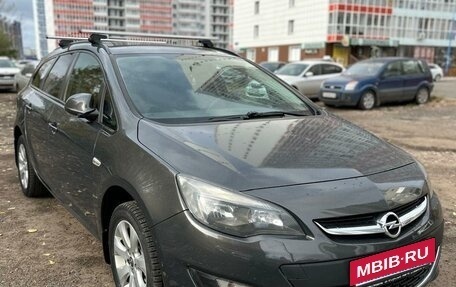 Opel Astra J, 2014 год, 1 150 000 рублей, 3 фотография