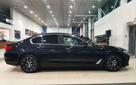 BMW 5 серия, 2017 год, 3 900 000 рублей, 4 фотография