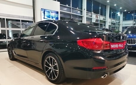 BMW 5 серия, 2017 год, 3 900 000 рублей, 6 фотография