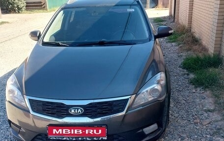 KIA cee'd I рестайлинг, 2011 год, 850 000 рублей, 1 фотография