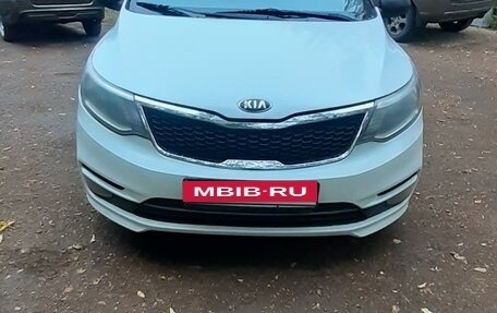 KIA Rio III рестайлинг, 2016 год, 840 000 рублей, 4 фотография