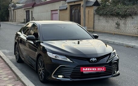 Toyota Camry, 2021 год, 4 000 000 рублей, 2 фотография