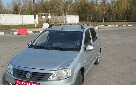 Renault Logan I, 2012 год, 550 000 рублей, 7 фотография