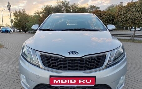 KIA Rio III рестайлинг, 2011 год, 910 000 рублей, 2 фотография