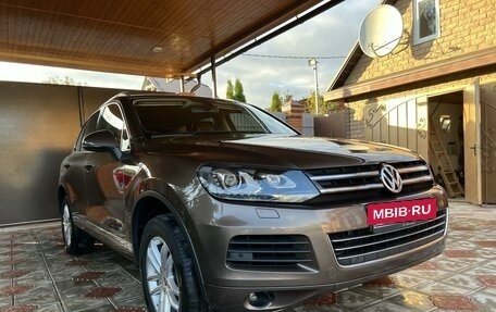 Volkswagen Touareg III, 2011 год, 3 350 000 рублей, 6 фотография