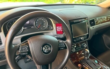 Volkswagen Touareg III, 2011 год, 3 350 000 рублей, 20 фотография