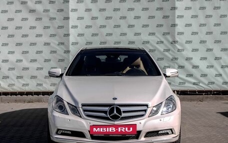 Mercedes-Benz E-Класс, 2009 год, 1 630 000 рублей, 3 фотография