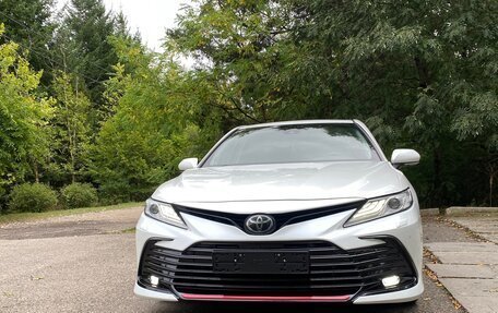 Toyota Camry, 2018 год, 3 100 000 рублей, 1 фотография