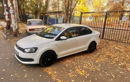 Volkswagen Polo VI (EU Market), 2012 год, 720 000 рублей, 3 фотография