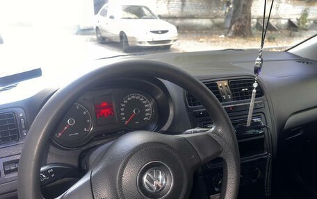 Volkswagen Polo VI (EU Market), 2012 год, 720 000 рублей, 13 фотография