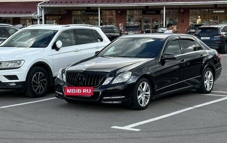 Mercedes-Benz E-Класс, 2011 год, 1 770 000 рублей, 3 фотография