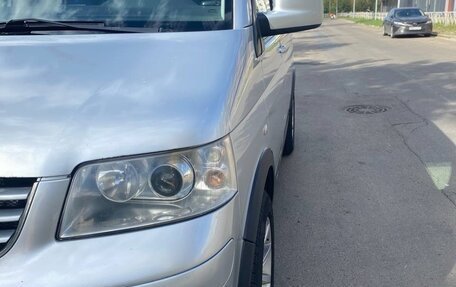 Volkswagen Caravelle T5, 2008 год, 1 750 000 рублей, 7 фотография