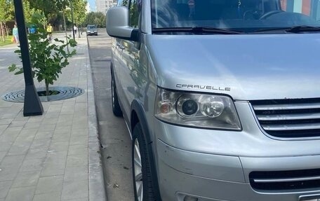 Volkswagen Caravelle T5, 2008 год, 1 750 000 рублей, 4 фотография