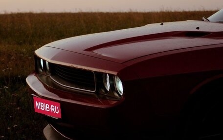 Dodge Challenger III рестайлинг 2, 2012 год, 2 600 000 рублей, 11 фотография