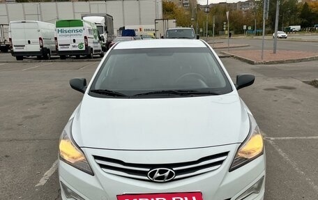 Hyundai Solaris II рестайлинг, 2014 год, 970 000 рублей, 2 фотография