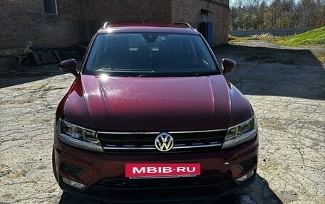 Volkswagen Tiguan II, 2019 год, 2 900 000 рублей, 27 фотография