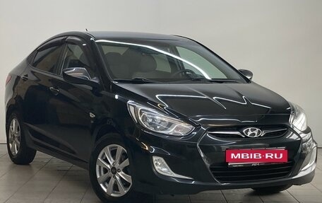 Hyundai Solaris II рестайлинг, 2012 год, 850 000 рублей, 4 фотография